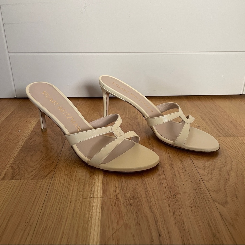 NEW Stuart Weitzman Cream Mule Sandal